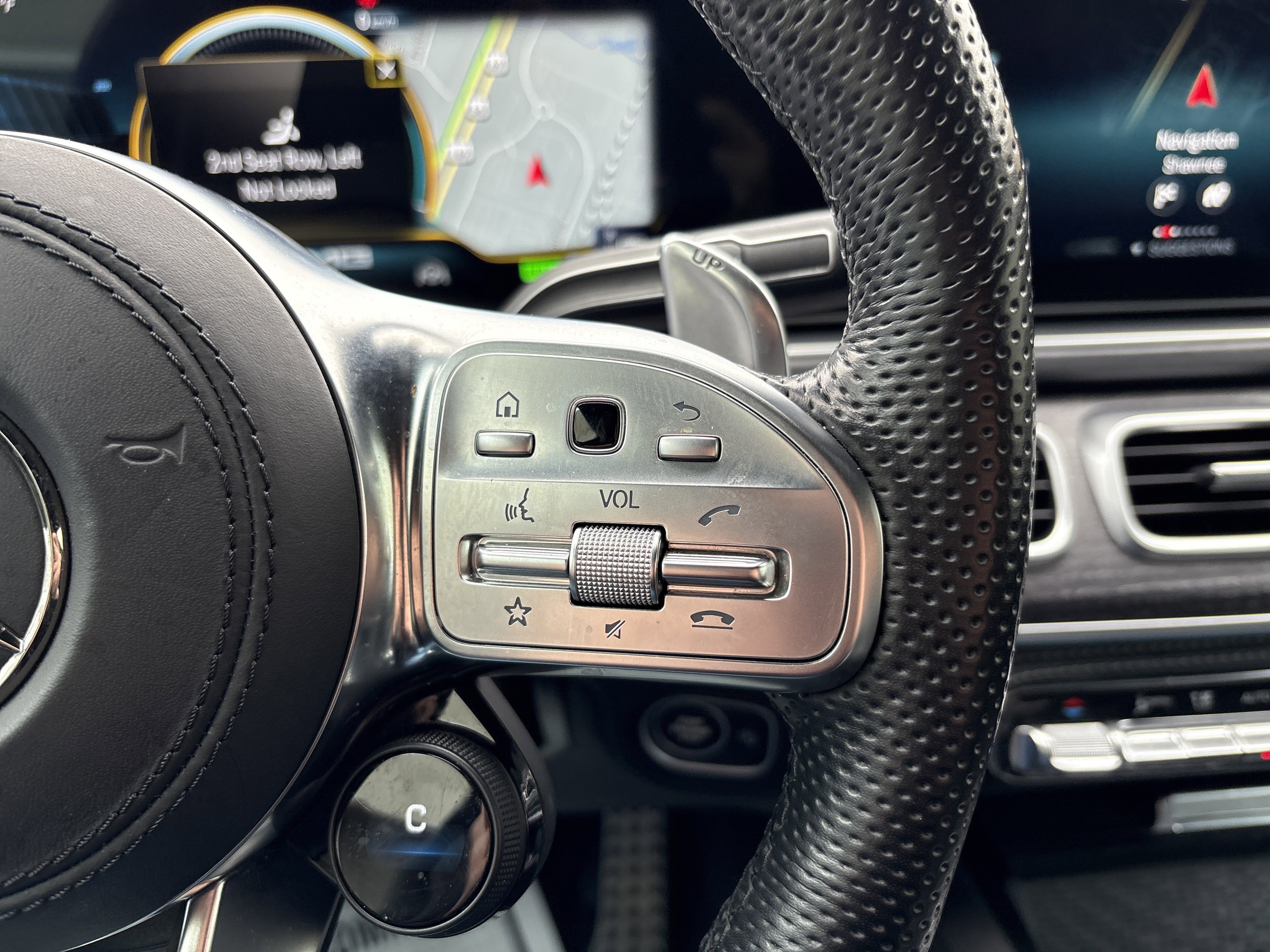 Used 2023 Mercedes-Benz GLS 63 AMG 4MATIC image 19