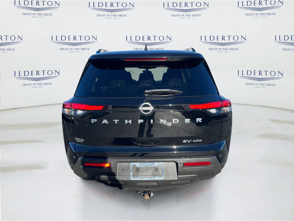 Used 2024 Nissan Pathfinder SV image 7