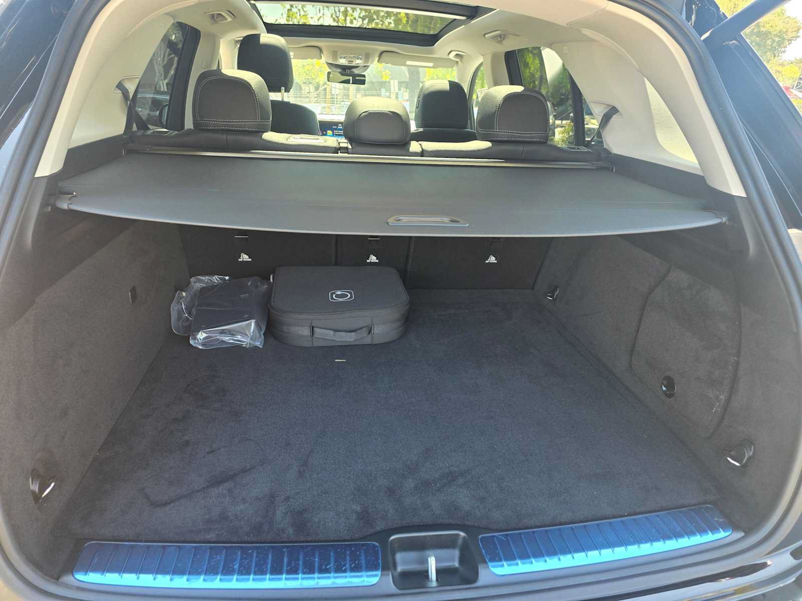 New 2026 Mercedes-Benz GLE 450e 4MATIC image 14