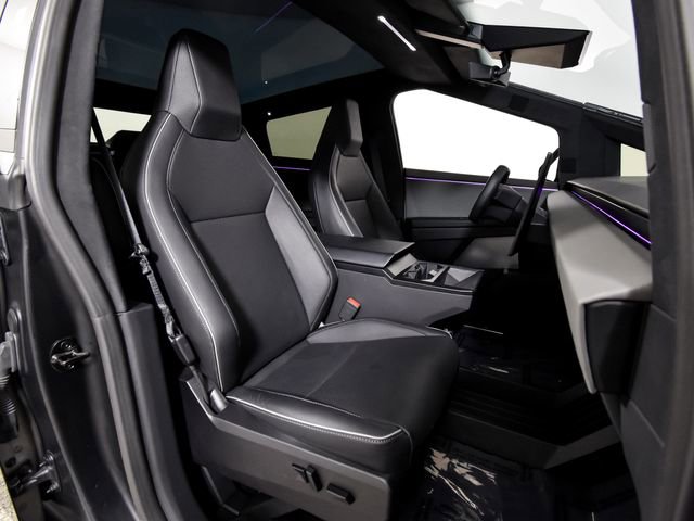 Used 2024 Tesla Cybertruck AWD Crew Cab image 21