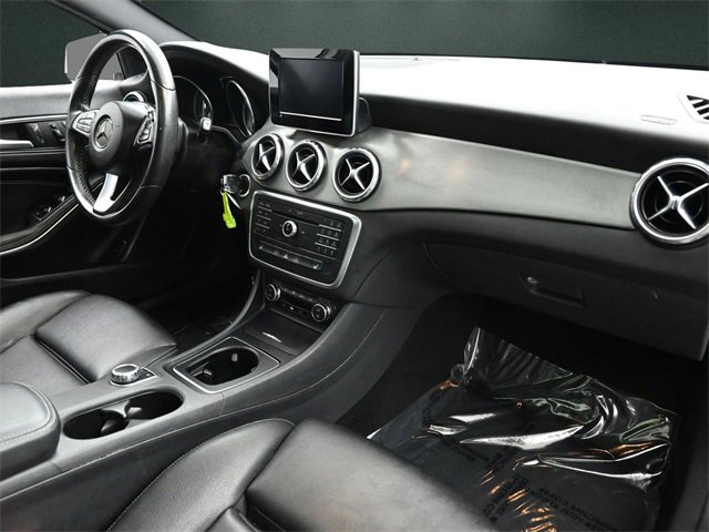 Used 2017 Mercedes-Benz GLA 250 image 21