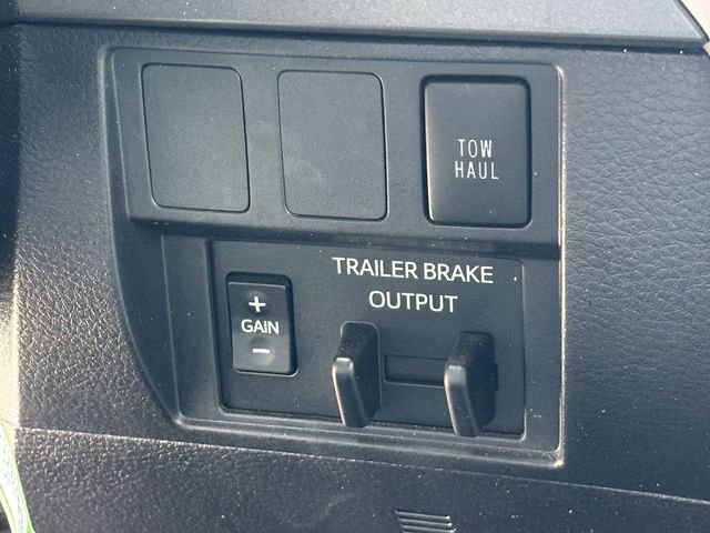 Used 2020 Toyota Tundra SR5 w/ SR5 Leather Package image 22