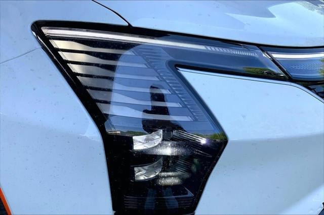 New 2027 Chrysler Pacifica Select w/ Family Tech Group AWD/4WD image 56
