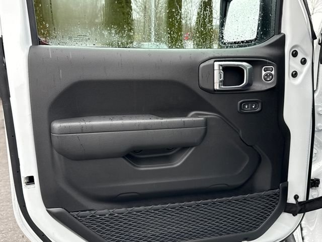 New 2026 Jeep Gladiator Mojave AWD/4WD image 16