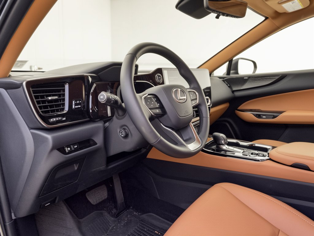 Used 2025 Lexus NX 350h AWD w/ Rear Seat Package image 4