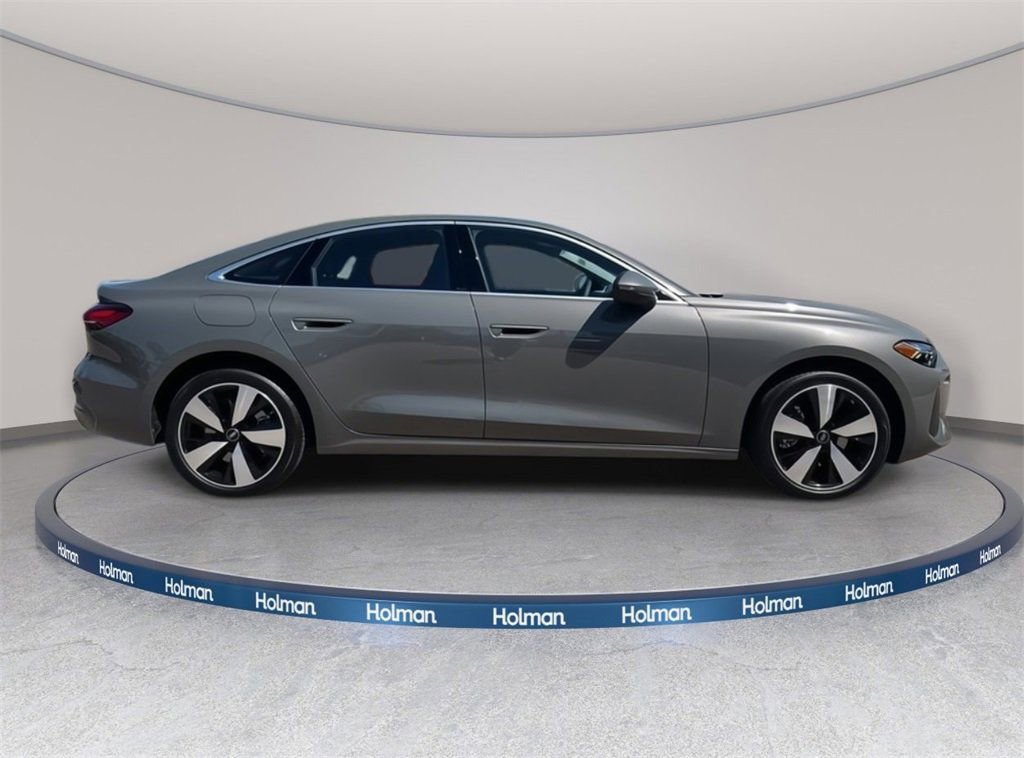 Used 2025 Audi A5 2.0T Premium Plus w/ Premium Plus image 3