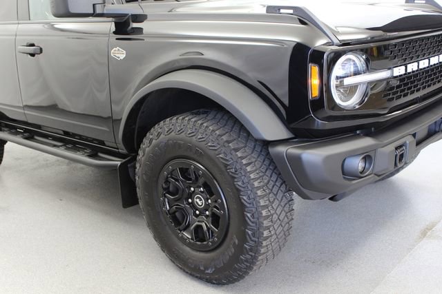 Used 2023 Ford Bronco Wildtrak video 3