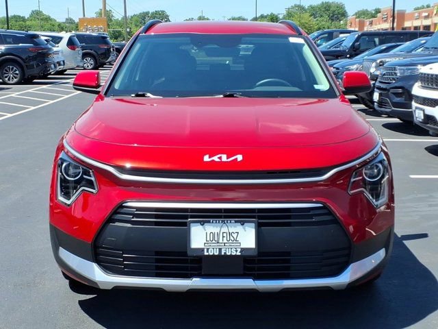 Used 2023 Kia Niro EX FWD image 32