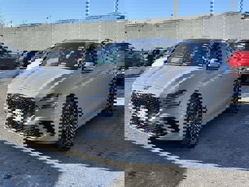 Used 2025 Genesis G70 3.3T Advanced image 7