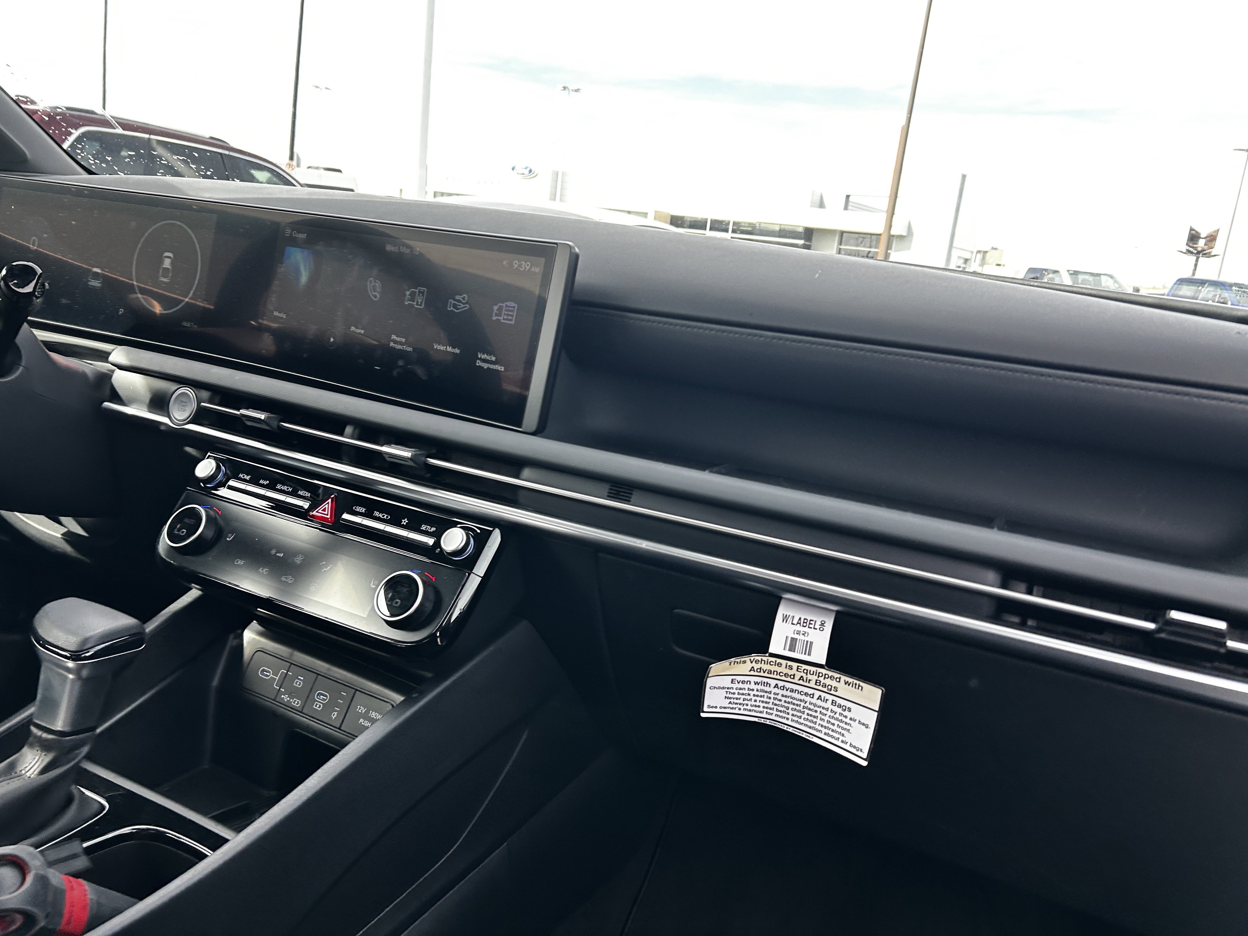 Used 2025 Hyundai Santa Cruz SEL image 15