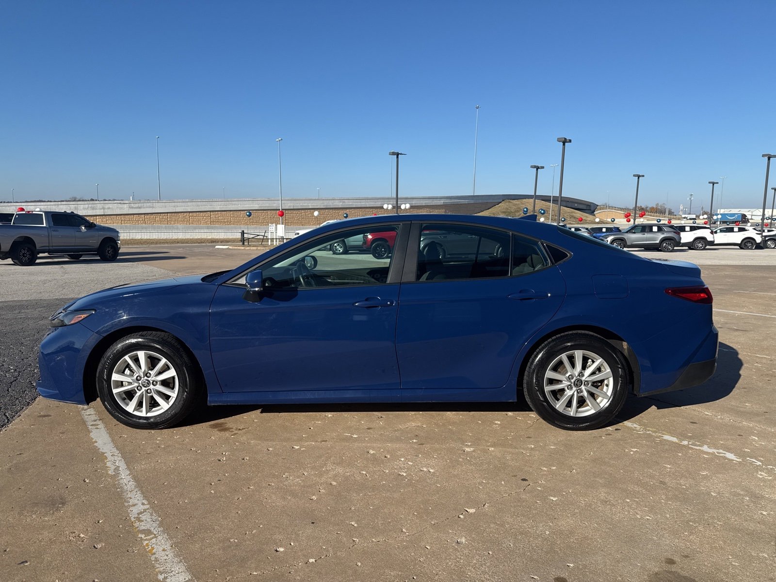 Used 2025 Toyota Camry LE image 6