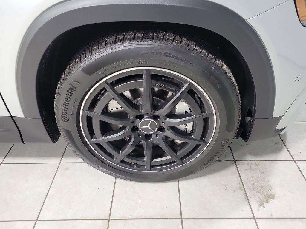 Used 2024 Mercedes-Benz GLB 35 AMG 4MATIC image 51
