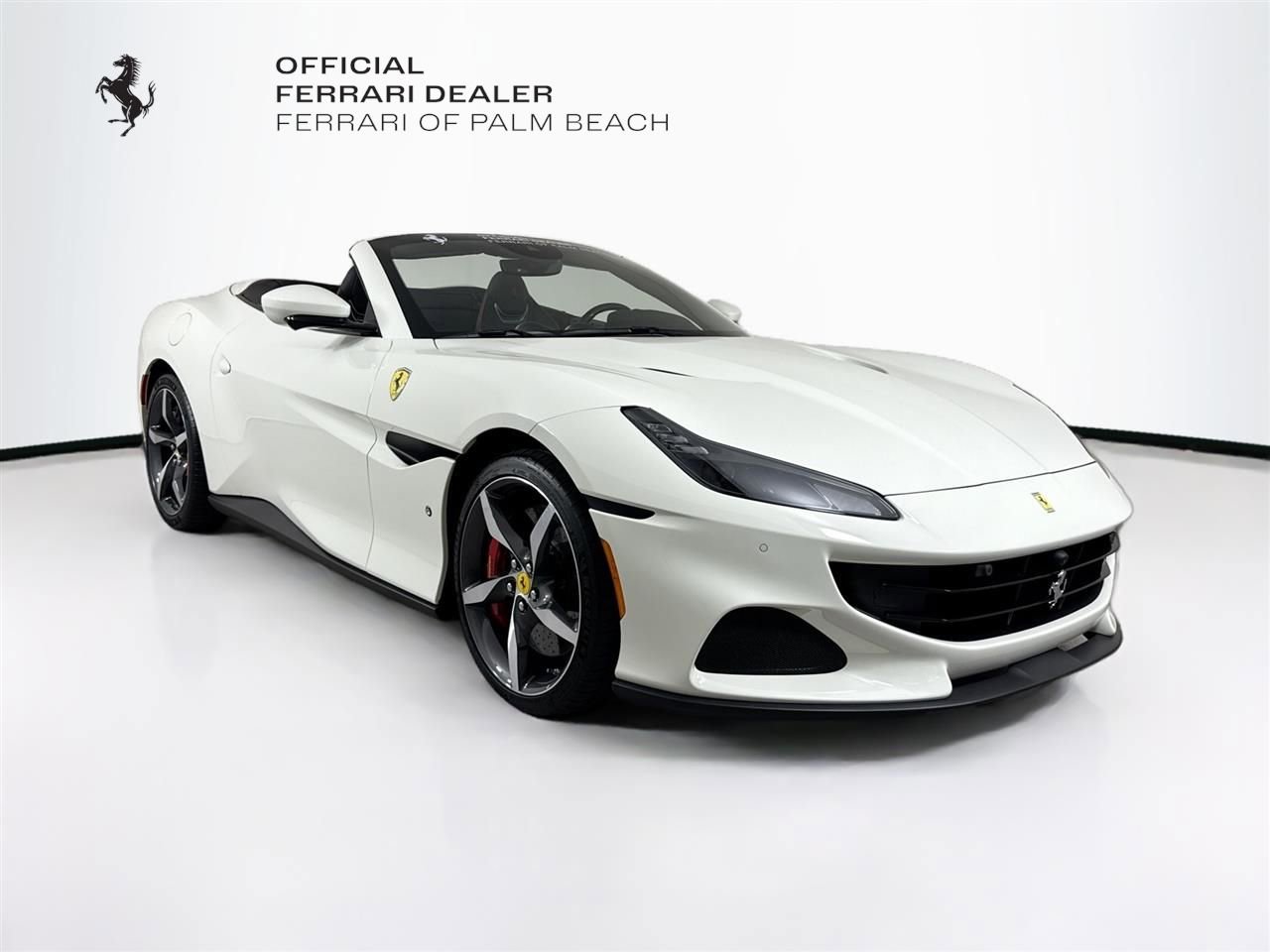 Certified 2022 Ferrari Portofino M RWD image 1
