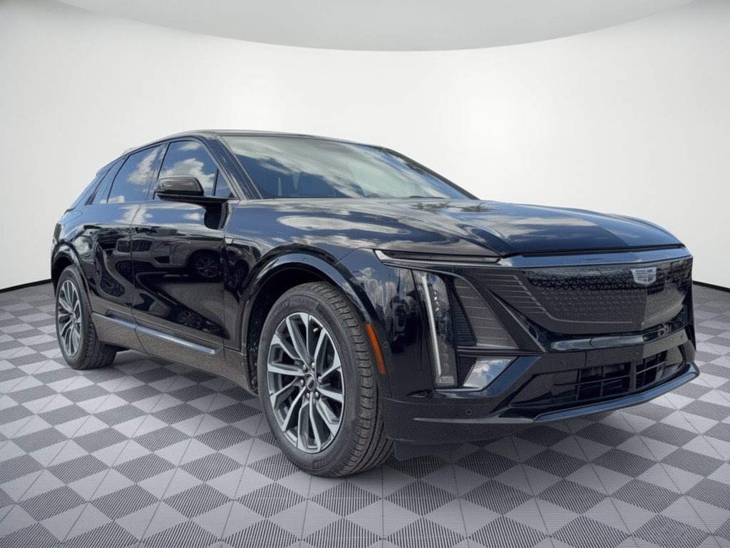 Used 2024 Cadillac Lyriq Sport w/ LPO, Floor Liner Package AWD/4WD image 7