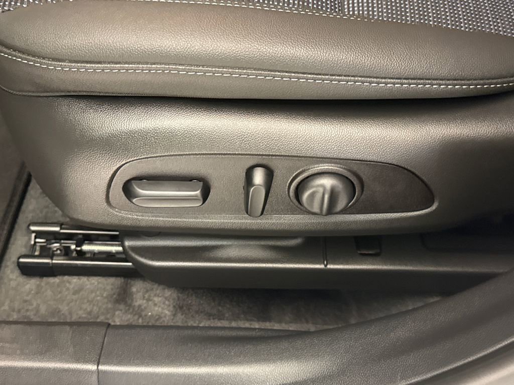 Used 2026 Buick Envista Preferred w/ Convenience I Package FWD image 20