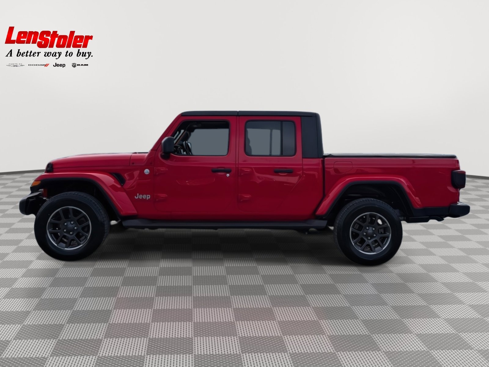 Used 2020 Jeep Gladiator Overland image 2