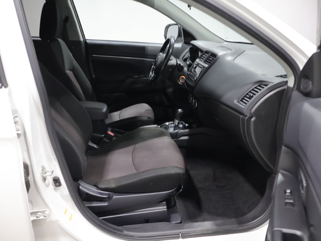 Used 2017 Mitsubishi Outlander Sport ES AWD/4WD image 20