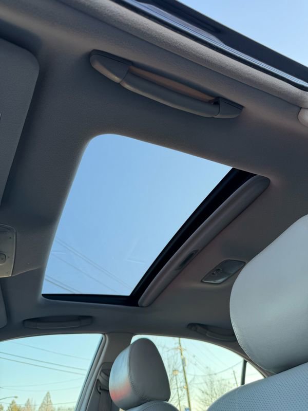 Used 2005 Lexus ES 330 image 14