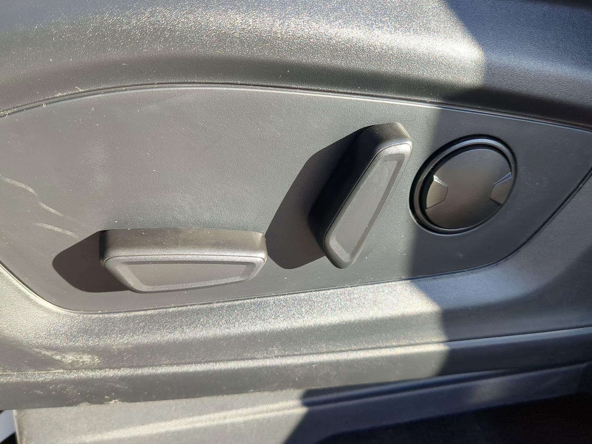 New 2025 Ford Explorer Active w/ Active Comfort Package image 53