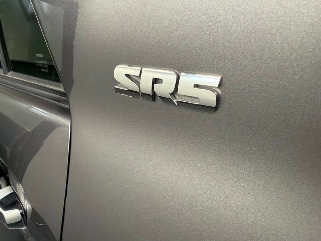 Used 2012 Toyota 4Runner SR5 w/ Premium Pkg AWD/4WD image 35