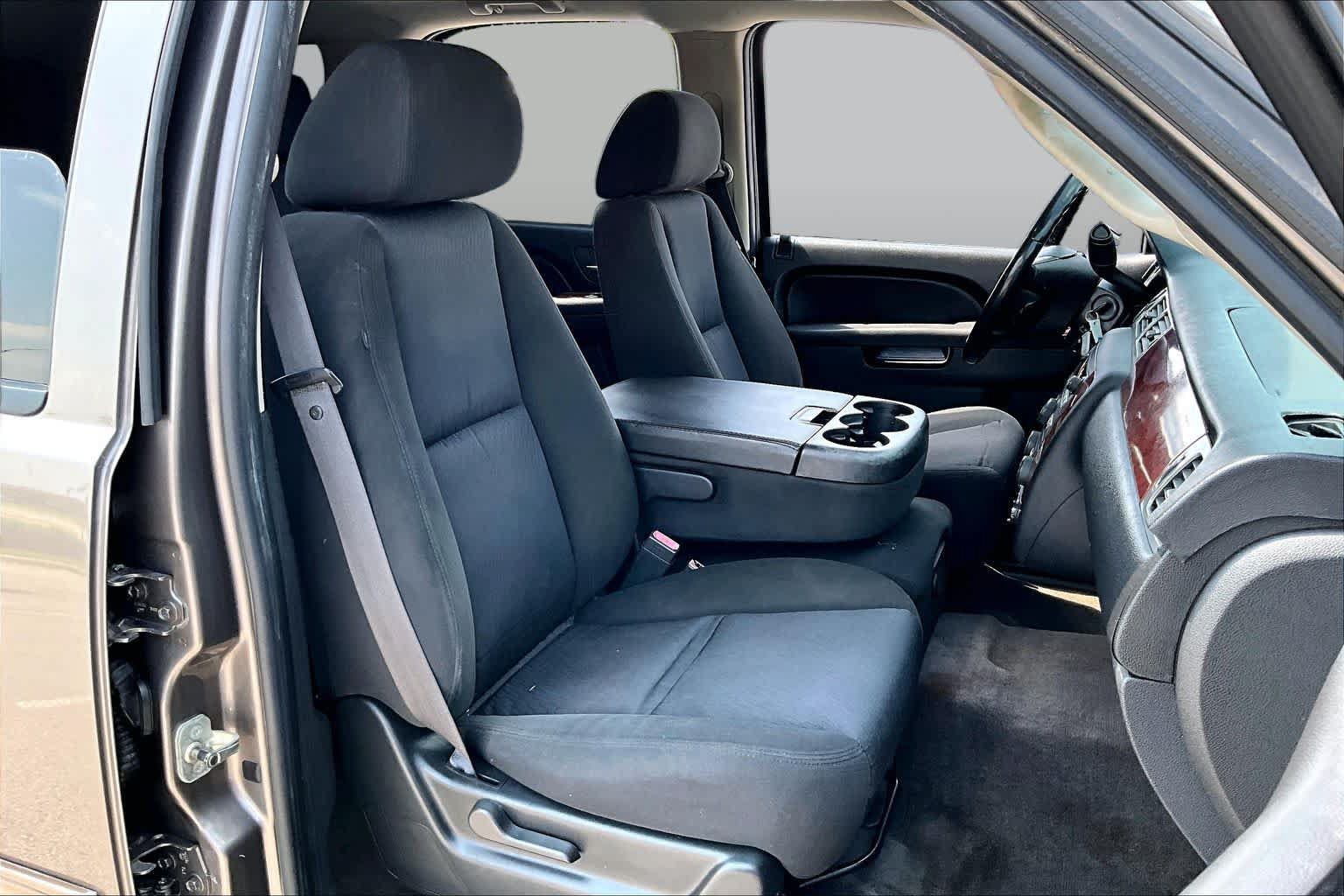 Used 2011 Chevrolet Tahoe LS RWD image 8