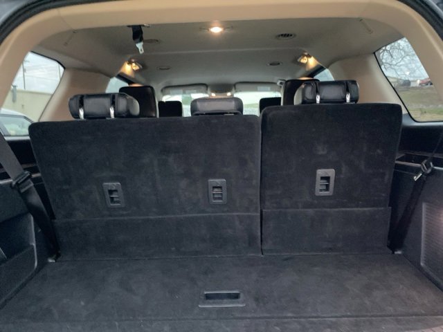 Used 2024 Ford Expedition XLT image 4