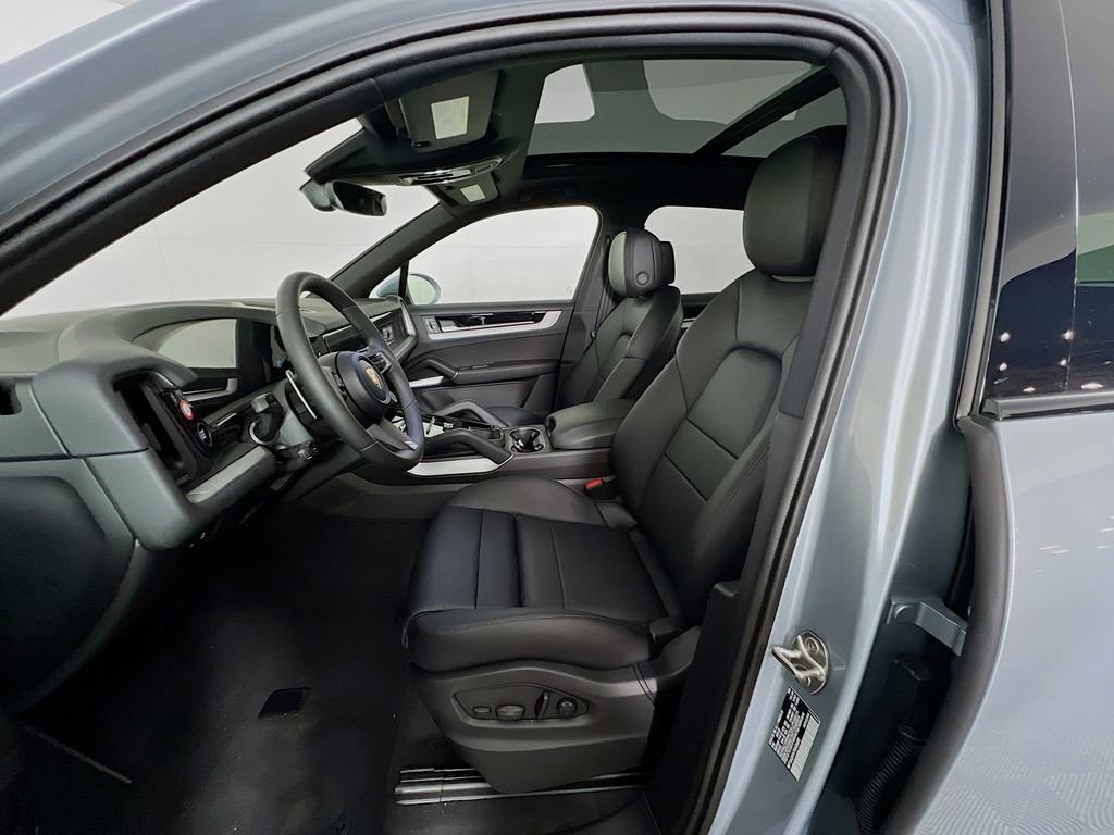 New 2026 Porsche Cayenne image 5