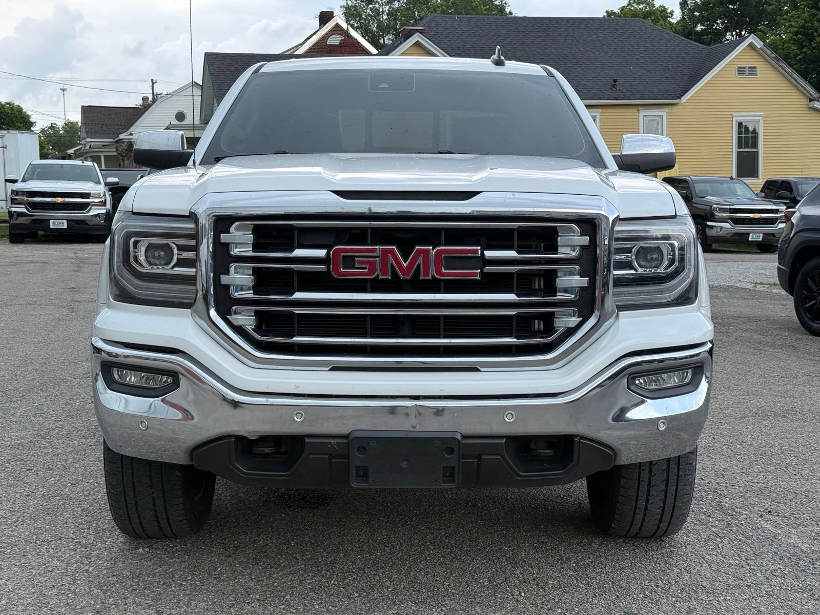 Used 2017 GMC Sierra 1500 SLT AWD/4WD image 9