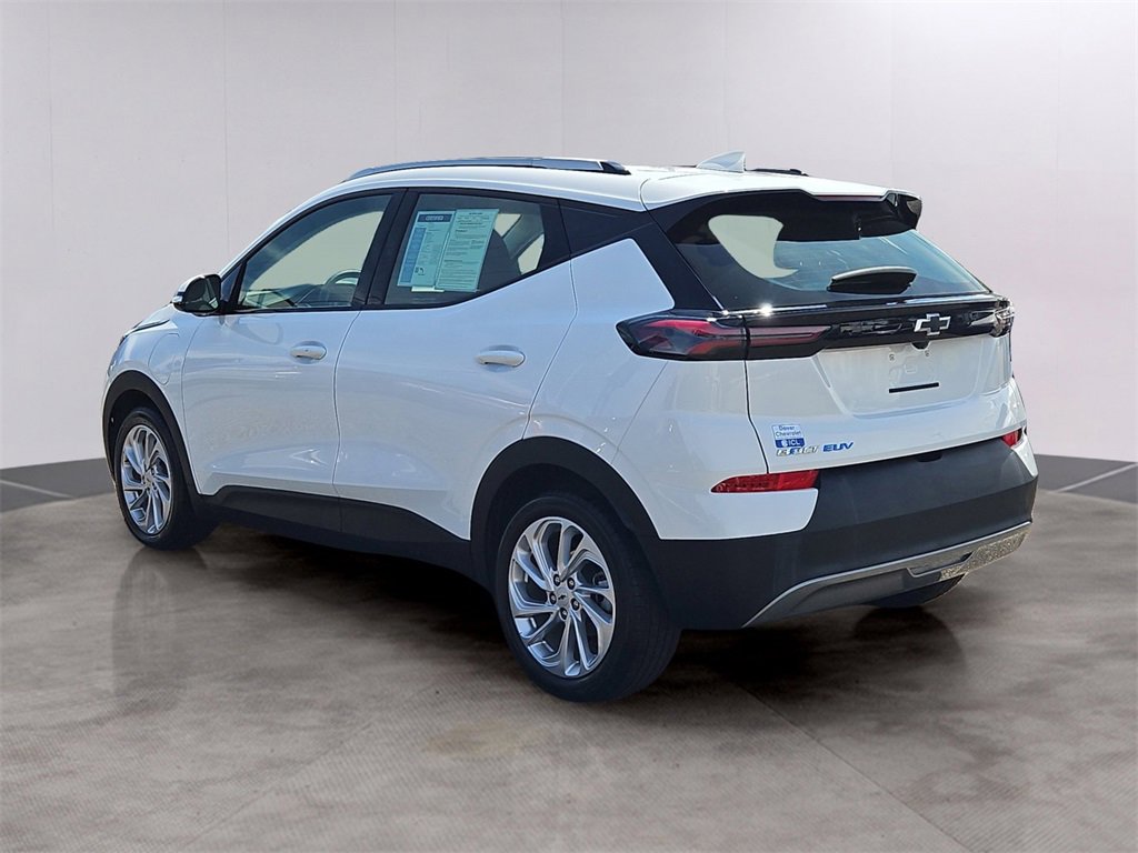 Certified 2022 Chevrolet Bolt EUV LT image 6