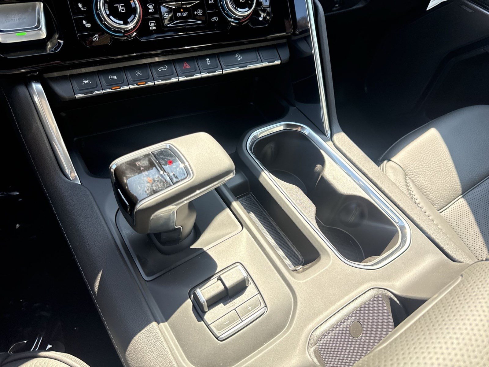 New 2026 GMC Sierra 1500 Denali AWD/4WD image 17