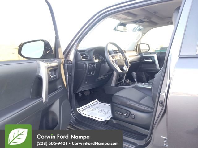 Used 2021 Toyota 4Runner SR5 Premium image 9