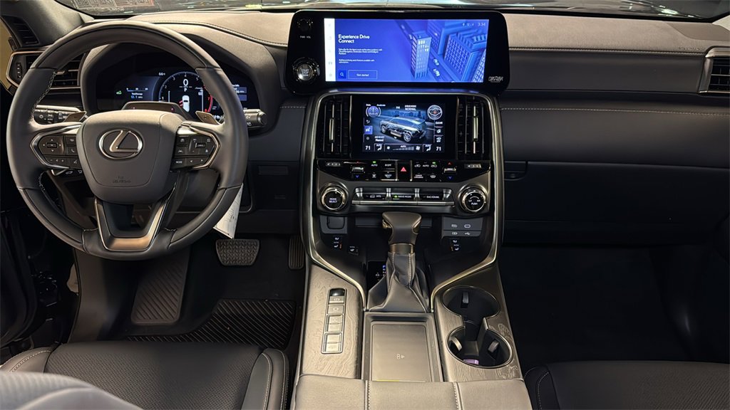 New 2025 Lexus LX 600 4WD w/ Luxury Package image 14