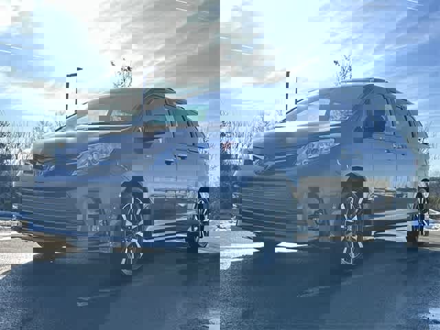 Used 2020 Toyota Sienna XLE image 31