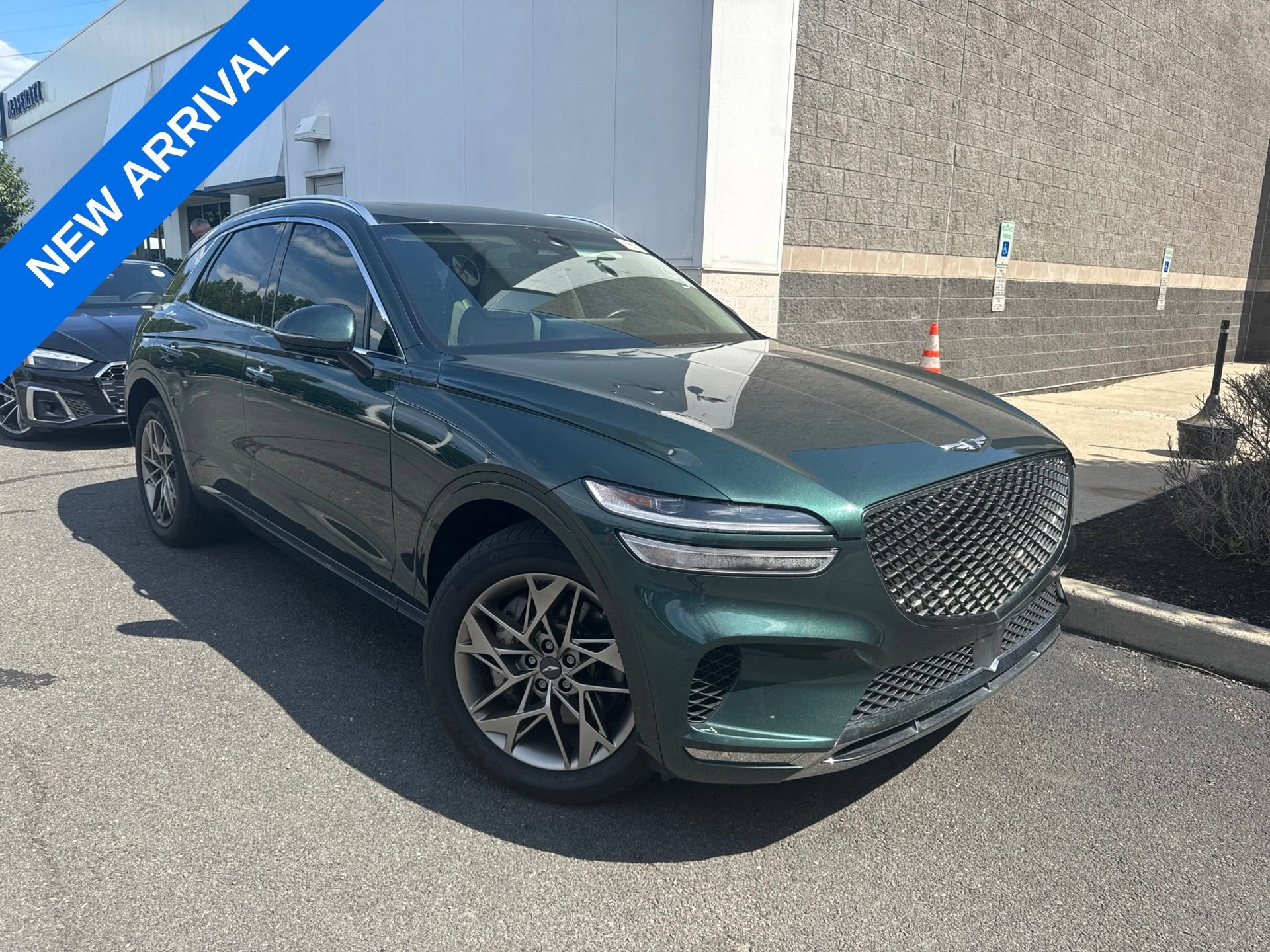 Used 2024 Genesis GV70 2.5T w/ Advanced Package AWD/4WD image 1