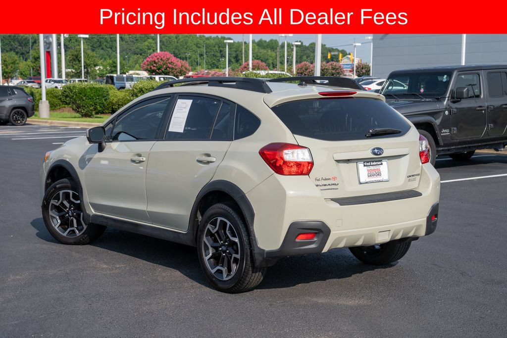 Used 2016 Subaru Crosstrek 2.0i Premium w/ Moonroof Package AWD/4WD image 3