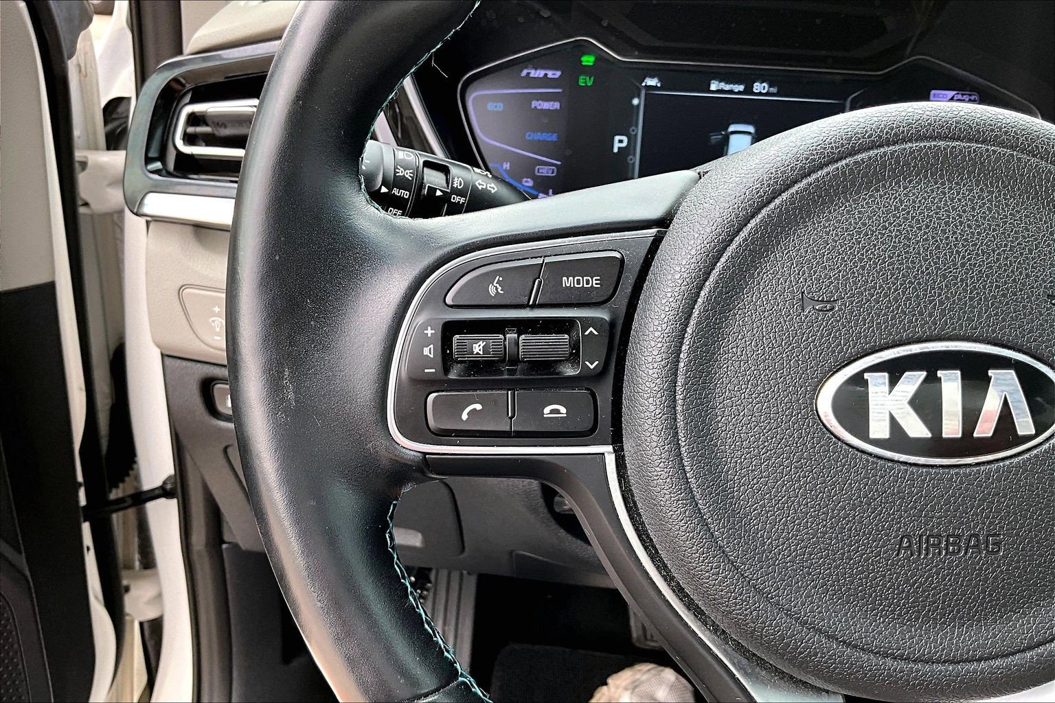 Used 2020 Kia Niro EX Premium image 22