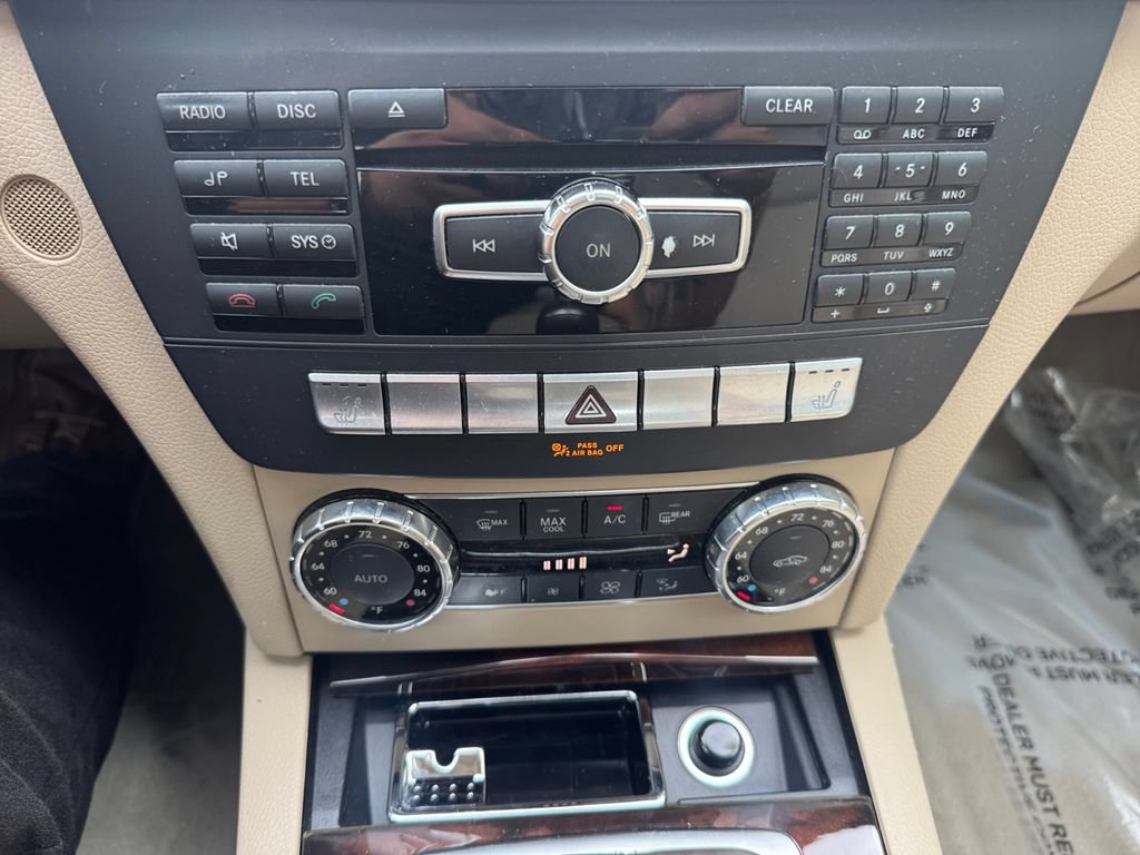 Used 2012 Mercedes-Benz C 300 4MATIC Sedan image 22