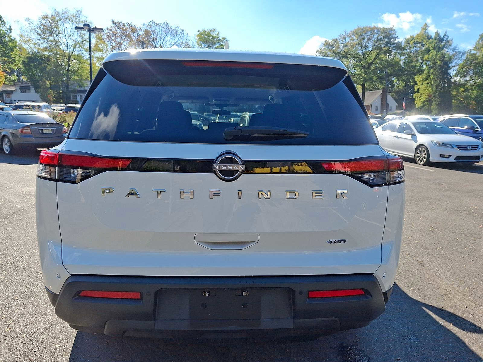 Used 2022 Nissan Pathfinder S w/ Cargo Package image 20