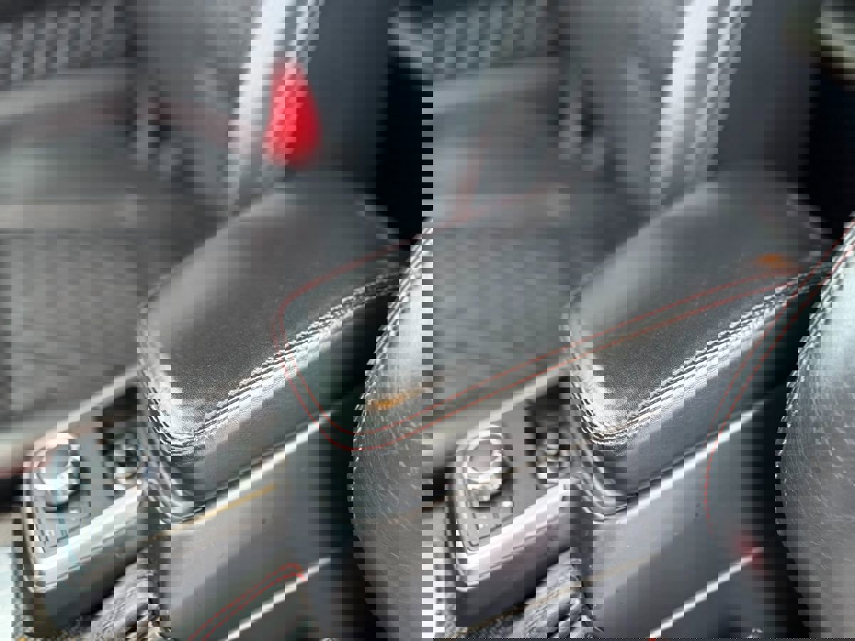 Used 2017 Mercedes-Benz G 63 AMG 4MATIC image 40