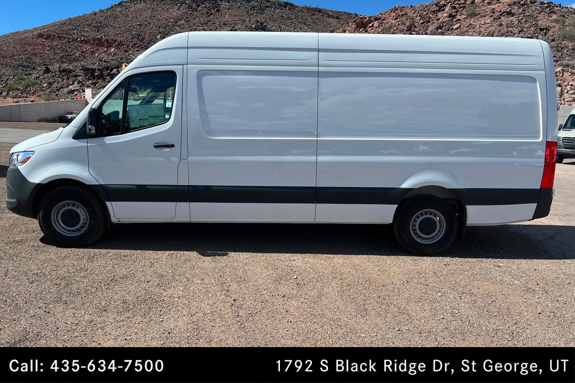 Used 2026 Mercedes-Benz Sprinter 2500 image 2