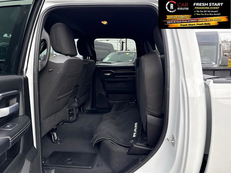 Used 2024 RAM 2500 Big Horn image 34