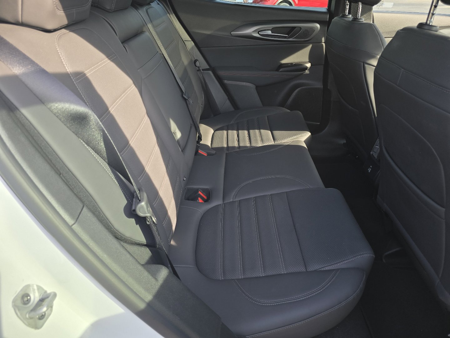 Used 2024 Dodge Hornet GT image 31