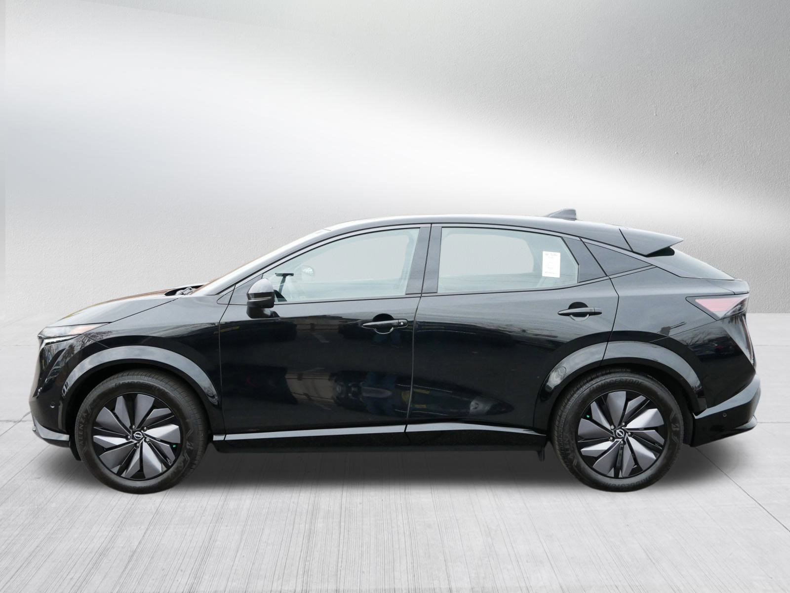 Used 2024 Nissan Ariya PLATINUM+ image 4