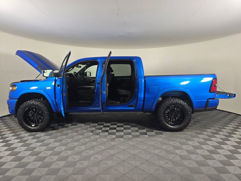 New 2026 RAM 1500 Big Horn w/ Night Edition image 17