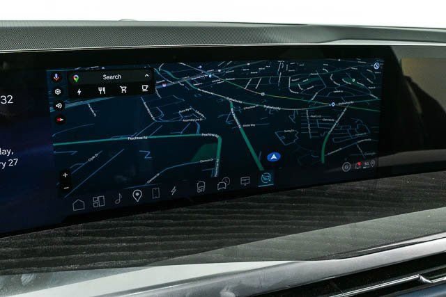 New 2025 Cadillac Escalade IQ Luxury 2 image 15