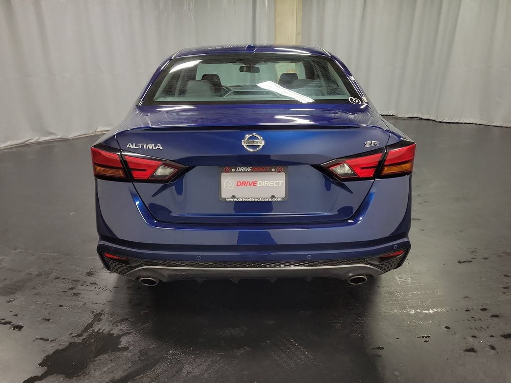 Used 2020 Nissan Altima 2.5 SR w/ Premium Package FWD image 8