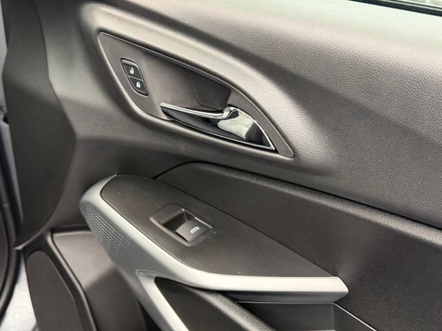 New 2026 Chevrolet Trax LS w/ LS Convenience Package FWD image 22
