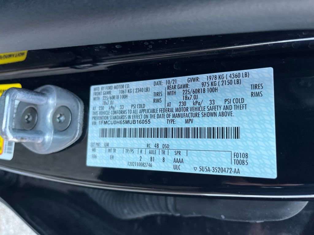 Used 2021 Ford Escape SEL w/ Technology Package image 31