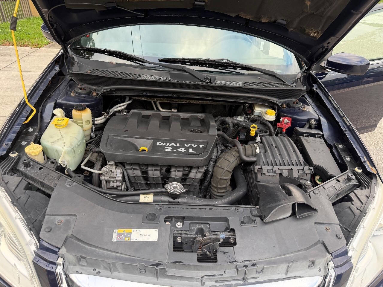 Used 2014 Chrysler 200 LX image 15