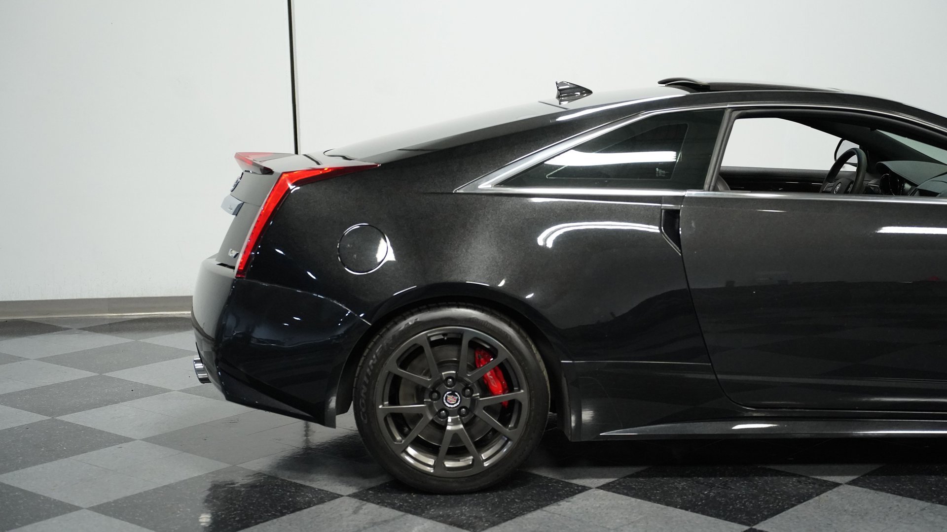 Used 2013 Cadillac CTS V w/ Wood Trim Package image 25